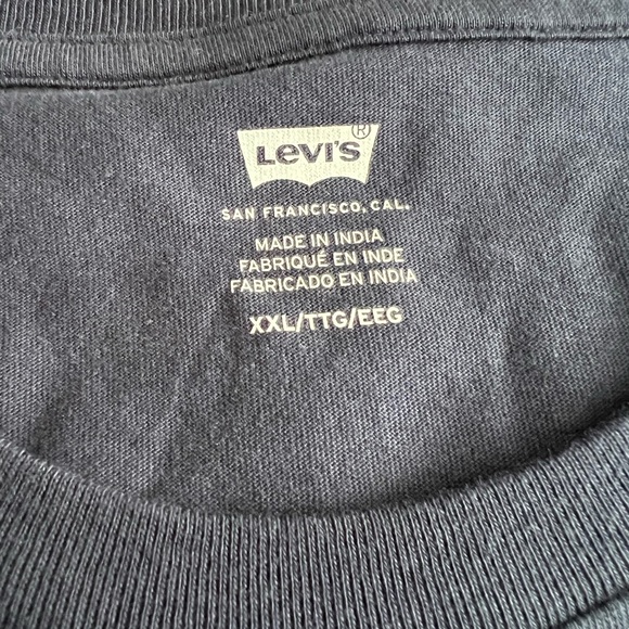 Levi’s Navy Round neck printed t-shirt - Picture 4 of 9